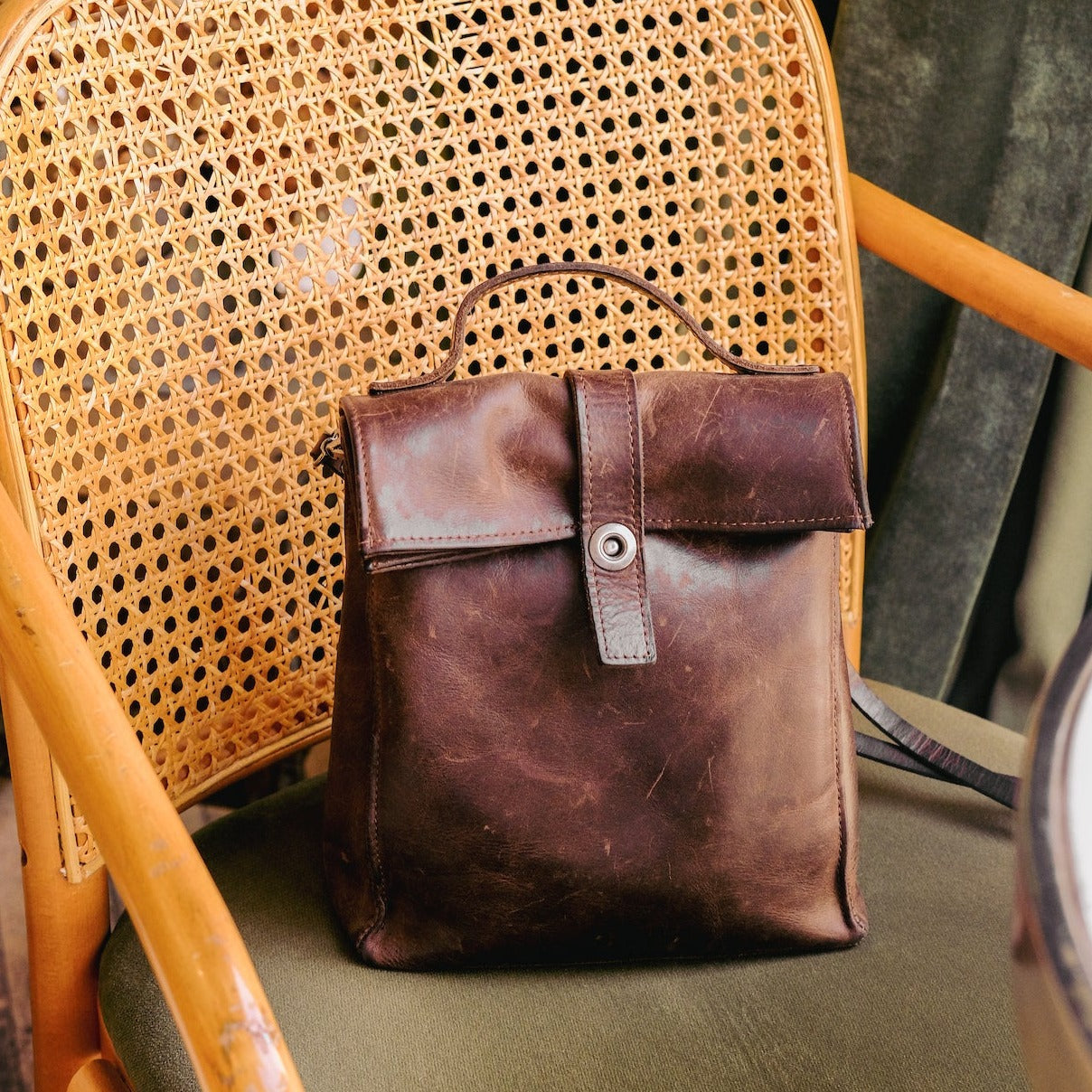 Leather lunch online tote